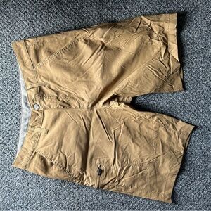 Eddie Bauer Men's Tan Performance Cotton-Blend Shorts